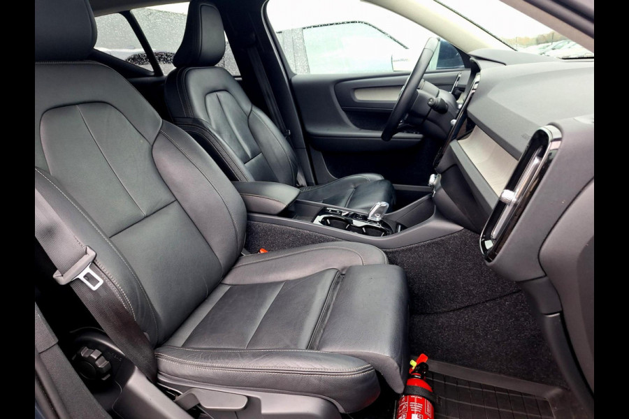 Volvo XC40 1.5 T5 Recharge R-Design | Trekhaak 1800kg | Leder | stoelverwarming | Blindspot | occasion