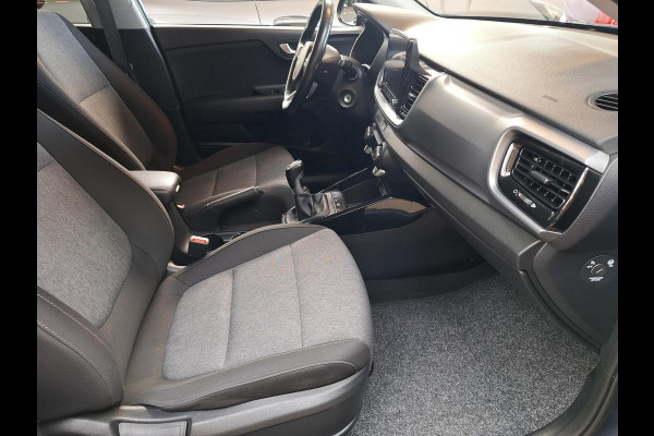 Kia Stonic 1.0 T-GDi 120pk MHEV DynamicLine | Climate | DAB+ | Apple Carplay | Cruise Control | Camera | occasion