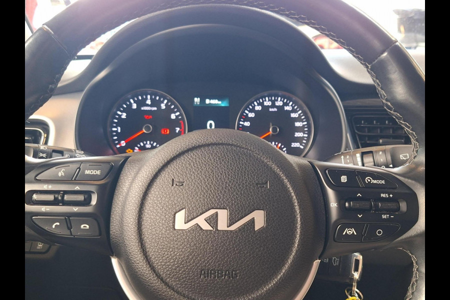 Kia Stonic 1.0 T-GDi 120pk MHEV DynamicLine | Climate | DAB+ | Apple Carplay | Cruise Control | Camera | occasion