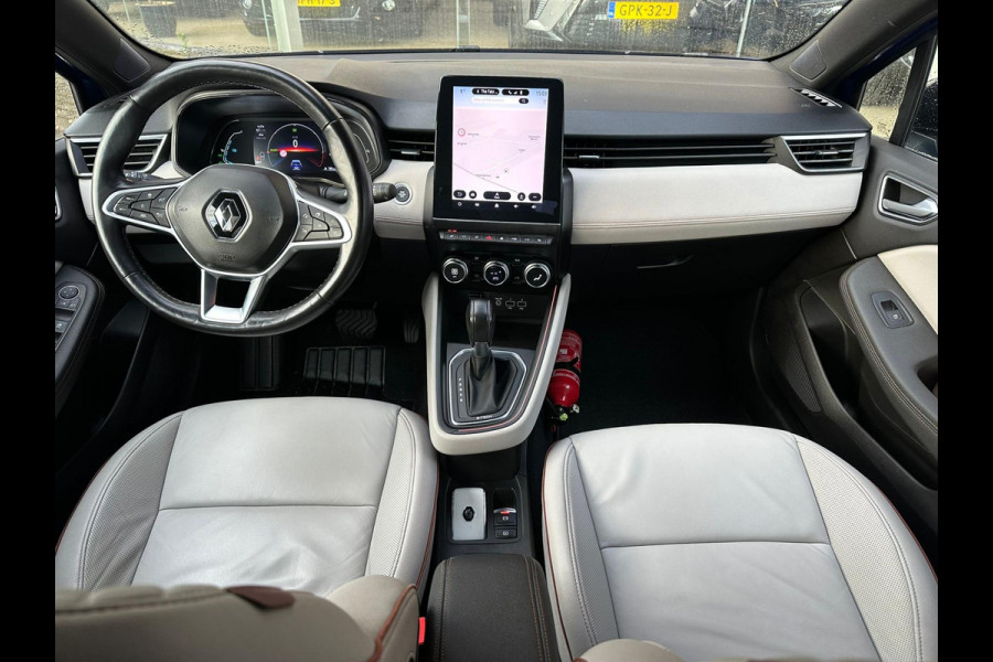 Renault Clio 1.6 E-Tech Hybrid 140 Initiale Paris | Leder | Blindspot | 360 Cam | VOL! | occasion