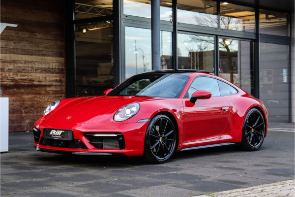 Porsche 911 992 3.0 Carrera 4 S **Pan.dak/Excl.Manufactor/LIFT/Burmester/Night/4WS**