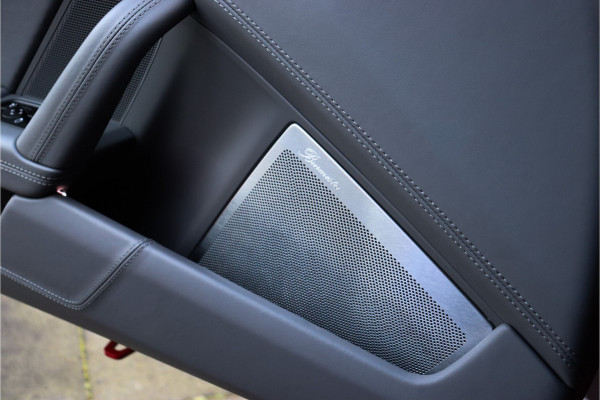 Porsche 911 992 3.0 Carrera 4 S **Pan.dak/Excl.Manufactor/LIFT/Burmester/Night/4WS**