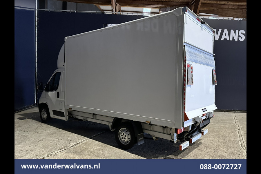 Opel Movano 2.2D 141pk Bakwagen Laadklep Euro6 Airco | Camera | Cruisecontrol | 1046kg Laadvermogen Bijrijdersbank