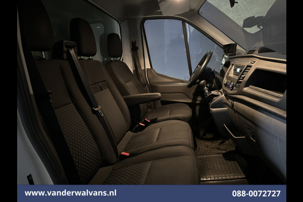 Ford Transit 2.0 TDCI 161pk Bakwagen 225cm hoog Laadklep Euro6 Airco | Camera | Cruisecontrol | 950kg laadvermogen Bijrijdersbank,