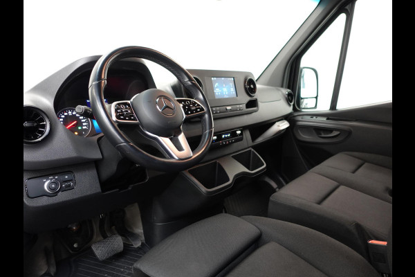 Mercedes-Benz Sprinter L2H2 Automaat Airco Navi Camera Trekhaak Cruisecontrol 3Zits Carplay