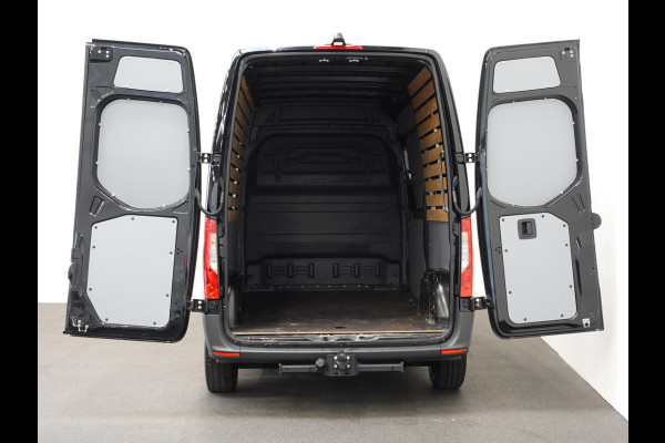 Mercedes-Benz Sprinter L2H2 Automaat Airco Navi Camera Trekhaak Cruisecontrol 3Zits Carplay
