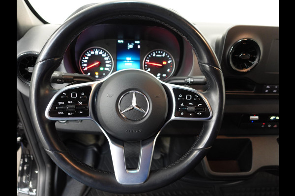 Mercedes-Benz Sprinter L2H2 Automaat Airco Navi Camera Trekhaak Cruisecontrol 3Zits Carplay