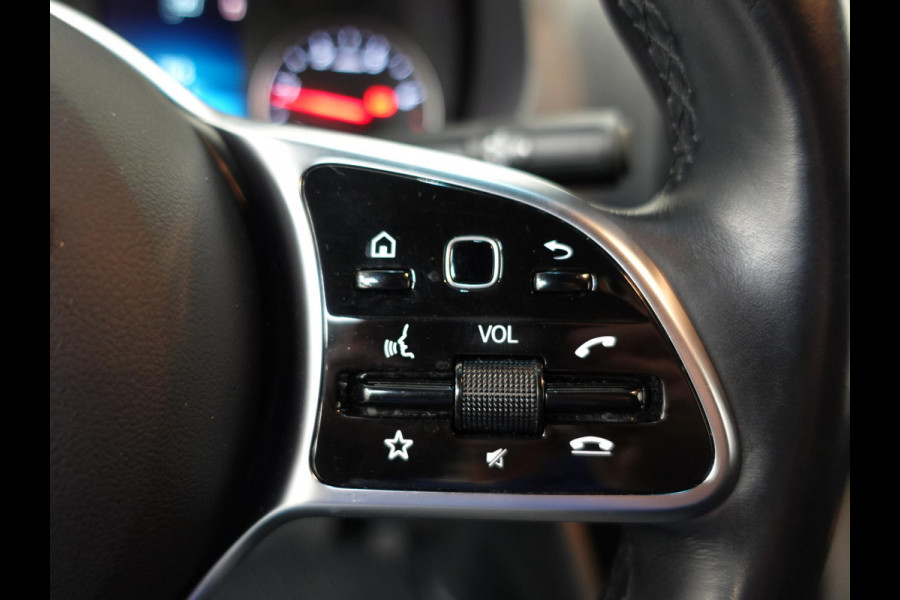 Mercedes-Benz Sprinter L2H2 Automaat Airco Navi Camera Trekhaak Cruisecontrol 3Zits Carplay