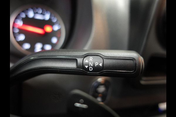 Mercedes-Benz Sprinter L2H2 Automaat Airco Navi Camera Trekhaak Cruisecontrol 3Zits Carplay