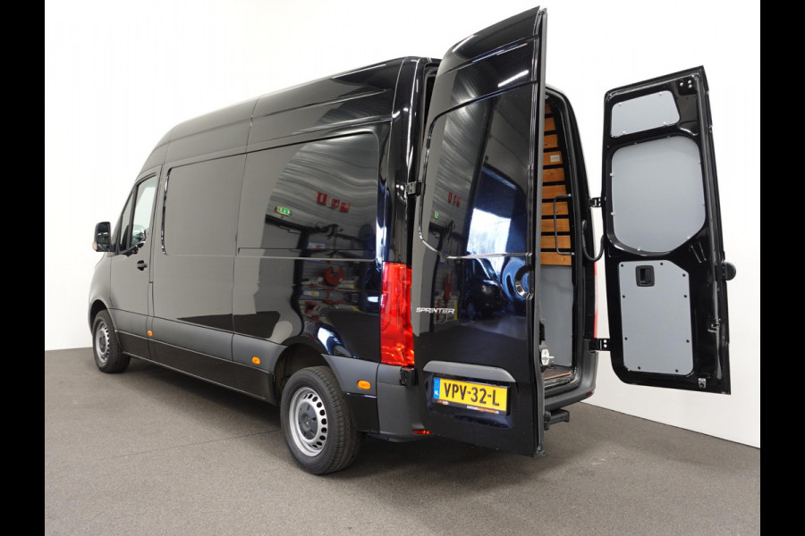 Mercedes-Benz Sprinter L2H2 Automaat Airco Navi Camera Trekhaak Cruisecontrol 3Zits Carplay