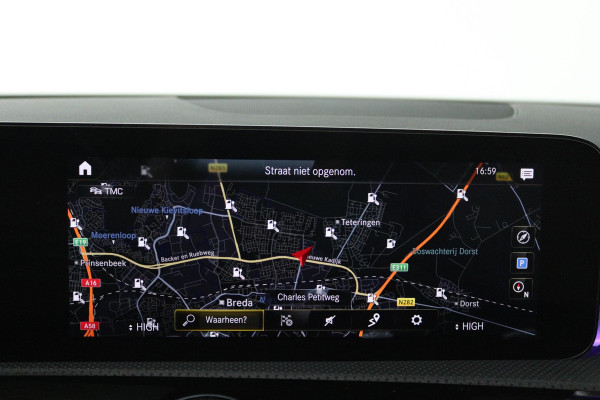 Mercedes-Benz A-Klasse 250 e Business Solution AMG Limited (PANORAMADAK, SFEERVERLICHTING, STOELVERWARMING, ACHTERUITRIJCAMERA)