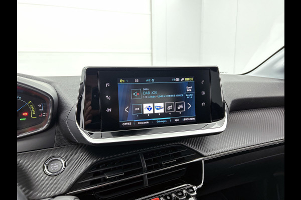 Peugeot e-208 EV Active Pack 50 kWh(NL-auto, Navi, Parkeersensoren, Lane Assist, Cruise Con, Airco, Etc)