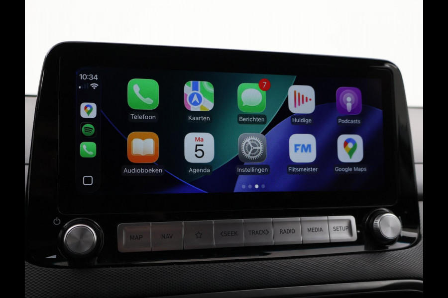 Hyundai Kona EV *14.091 KM* + TREKHAAK | CAMERA | HEAD-UP | APPLE CARPLAY / ANDROID AUTO | ADAPTIVE CRUISE