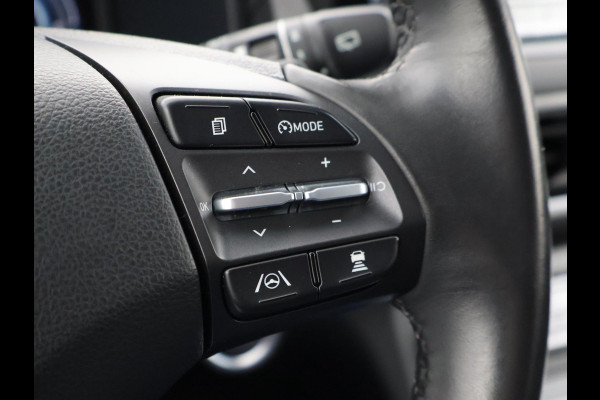 Hyundai Kona EV *14.091 KM* + TREKHAAK | CAMERA | HEAD-UP | APPLE CARPLAY / ANDROID AUTO | ADAPTIVE CRUISE