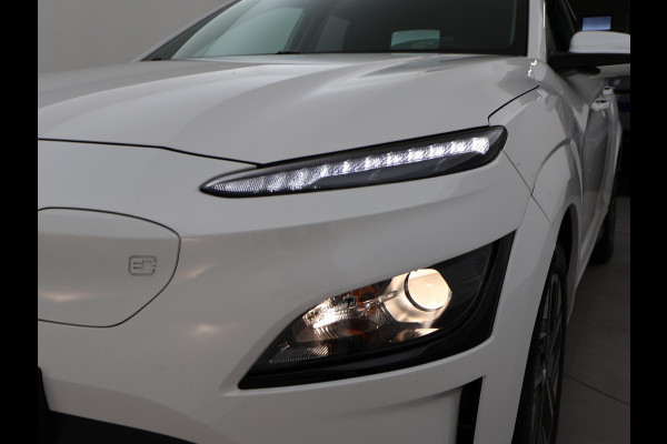 Hyundai Kona EV *14.091 KM* + TREKHAAK | CAMERA | HEAD-UP | APPLE CARPLAY / ANDROID AUTO | ADAPTIVE CRUISE