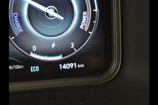 Hyundai Kona EV *14.091 KM* + TREKHAAK | CAMERA | HEAD-UP | APPLE CARPLAY / ANDROID AUTO | ADAPTIVE CRUISE