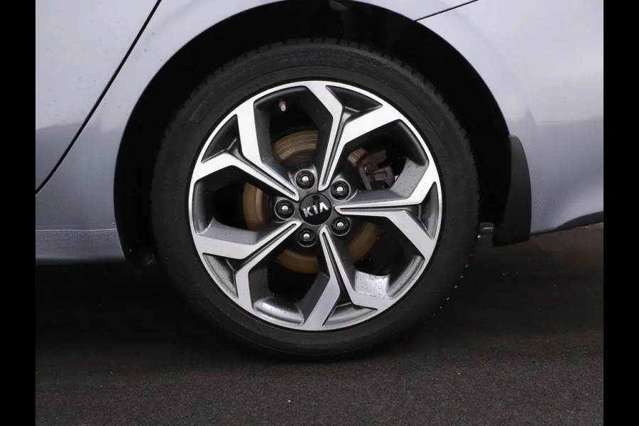 Kia Ceed Sportswagon 1.6 GDI PHEV DynamicPlusLine Pano ACC Camera