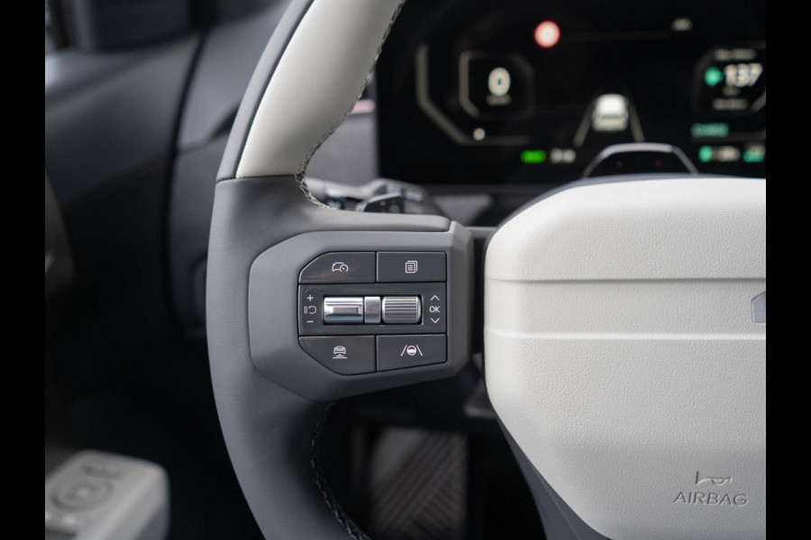 Kia EV3 GT-Line Business Edition 81.4 kWh | OP VOORRAAD | Stoel en stuur verwarming | Carplay/android auto |