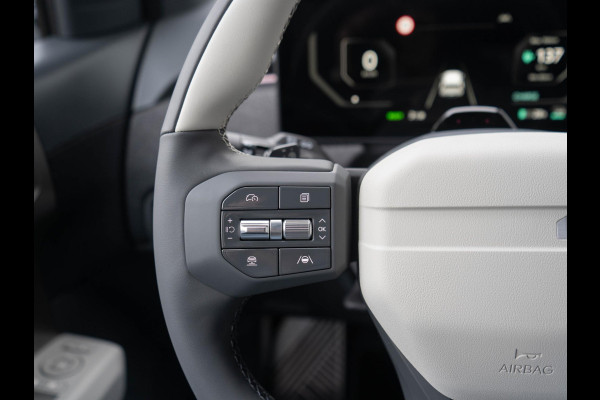 Kia EV3 GT-Line Business Edition 81.4 kWh | OP VOORRAAD | Stoel en stuur verwarming | Carplay/android auto |