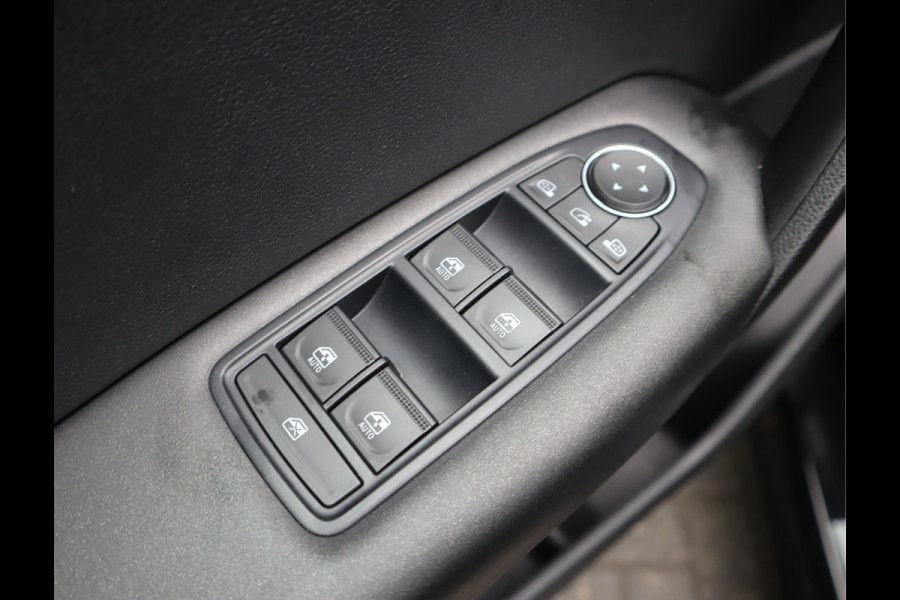 Renault Captur 1.3 TCe 140 Business Zen