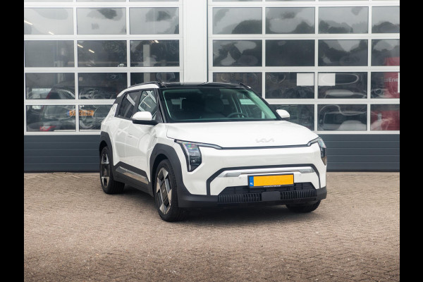Kia EV3 Plus Advanced 81.4 kWh | Op voorraad | Schuifkanteldak | Stoel en stuurverwarming |