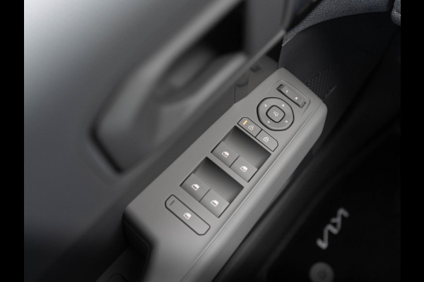 Kia EV3 Plus Advanced 58.3 kWh | Binnenkort beschikbaar | Schuifkanteldak | Stoel en stuurverwarming |