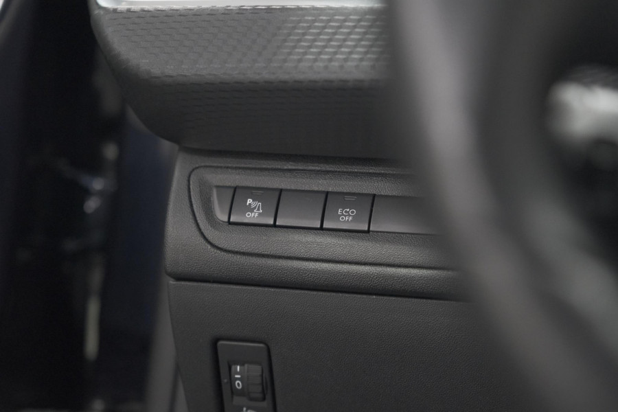 Peugeot 208 PureTech 82 Signature | Apple Carplay | Parkeersensoren | Navigatie | Airco