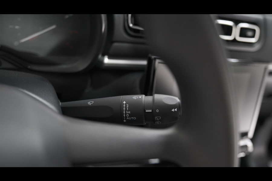 Citroën C3 PureTech 83 C-Series | Apple Carplay | Stoelverwarming | Climate Control | Parkeersensoren | Allseason Banden