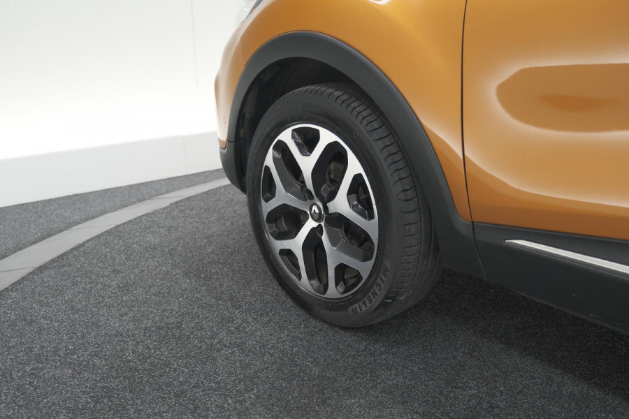 Renault Captur TCe 90 Intens | Camera | Dodehoekdetectie | Navigatie | Parkeersensoren