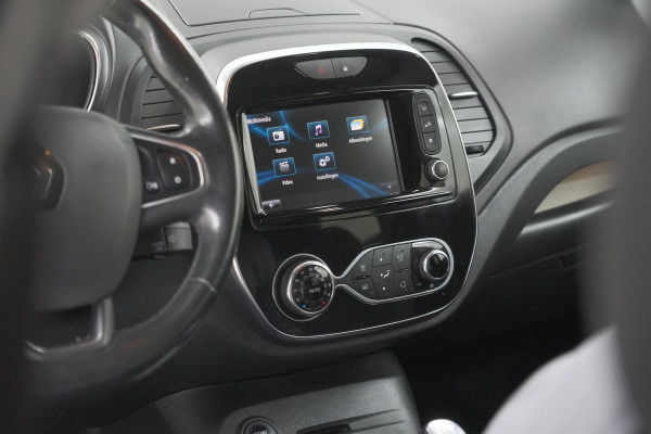 Renault Captur TCe 90 Intens | Camera | Dodehoekdetectie | Navigatie | Parkeersensoren