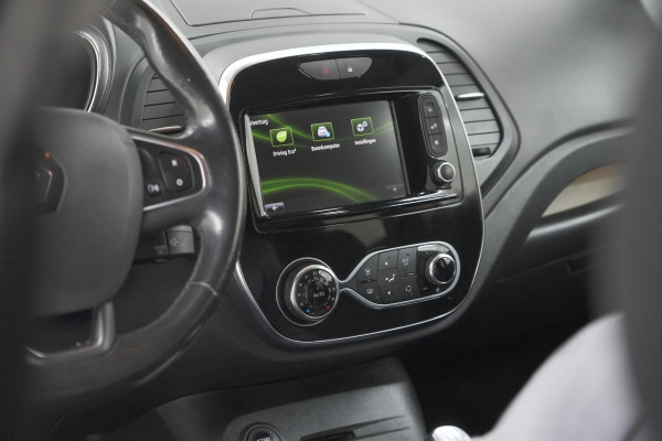 Renault Captur TCe 90 Intens | Camera | Dodehoekdetectie | Navigatie | Parkeersensoren