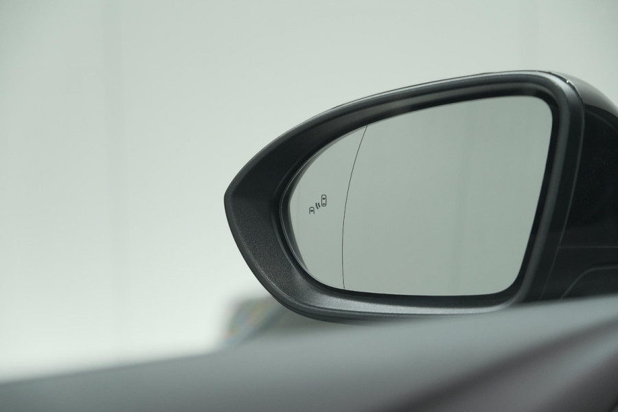 Opel Astra 1.2 Business Edition | Camera | Dodehoekdetectie | Allseason Banden | Apple Carplay