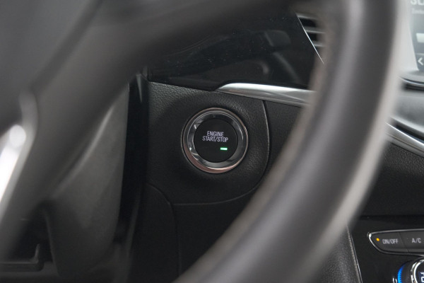 Opel Astra 1.2 Business Edition | Camera | Dodehoekdetectie | Allseason Banden | Apple Carplay