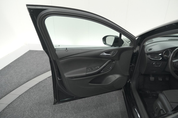 Opel Astra 1.2 Business Edition | Camera | Dodehoekdetectie | Allseason Banden | Apple Carplay