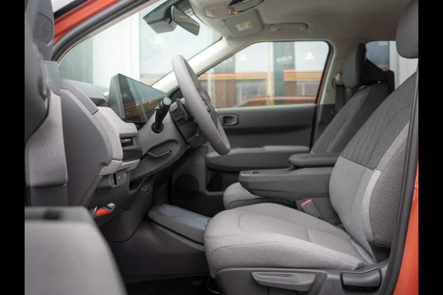 Kia EV3 Plus 58.3 kWh | Binnenkort beschikbaar | Stoel en stuurverwarming | Carplay/android auto |