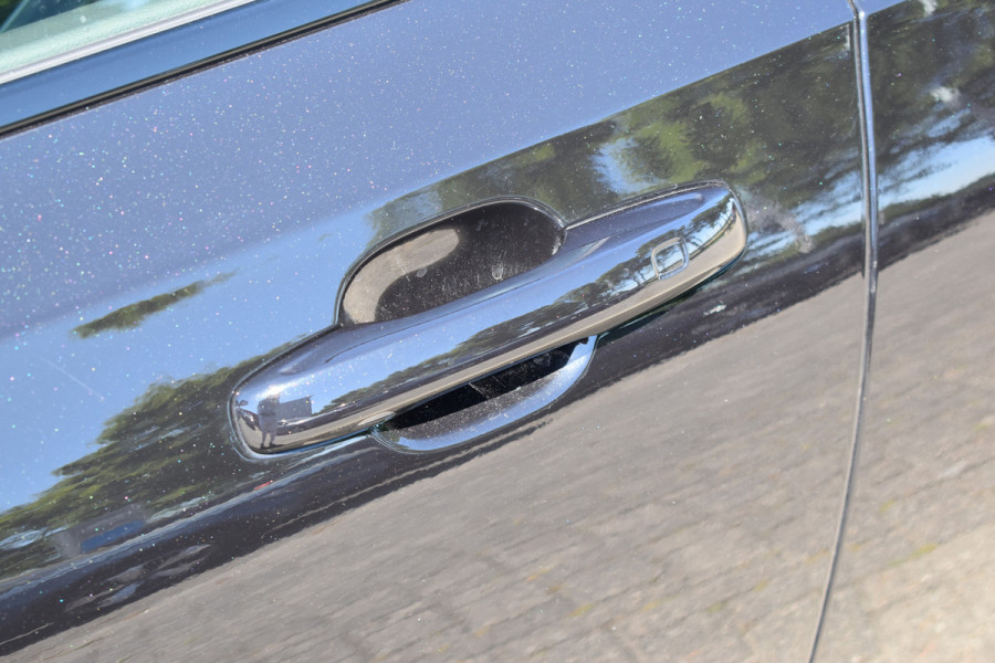 Volvo V90 T8 AWD 390PK Plug-in Hybrid R-Design | HUD | H&K | Trekhaak | Luchtvering | 360 camera | 19"LMV |