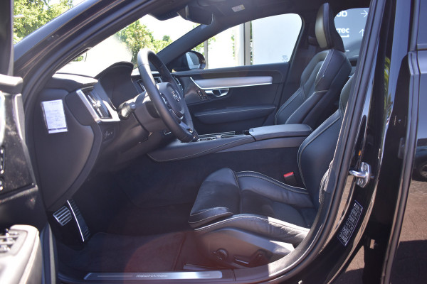 Volvo V90 T8 AWD 390PK Plug-in Hybrid R-Design | HUD | H&K | Trekhaak | Luchtvering | 360 camera | 19"LMV |