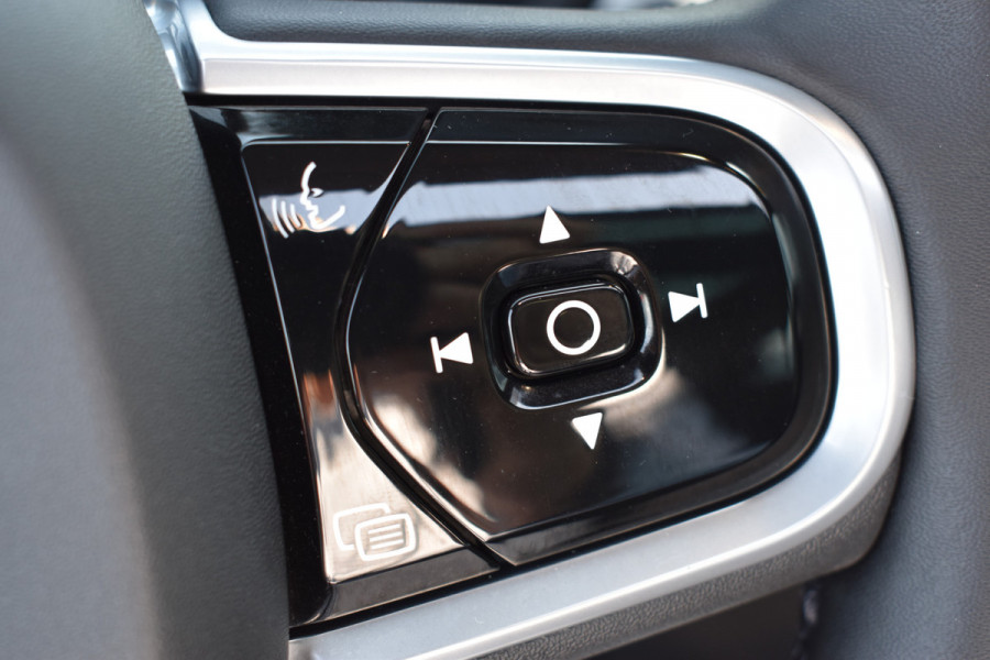 Volvo V90 T8 AWD 390PK Plug-in Hybrid R-Design | HUD | H&K | Trekhaak | Luchtvering | 360 camera | 19"LMV |