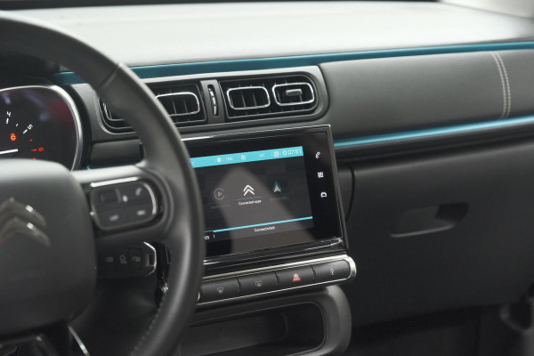 Citroën C3 PureTech 110 EAT6 Shine | Camera | Navigatie | Parkeersensoren | Apple Carplay | 17 Inch Lichtmetalen Velgen