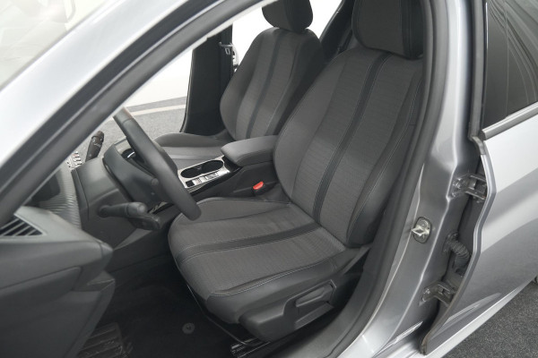Peugeot 208 PureTech 100 Allure Pack | Camera | Adaptieve Cruise Control | Apple Carplay | Stoelverwarming