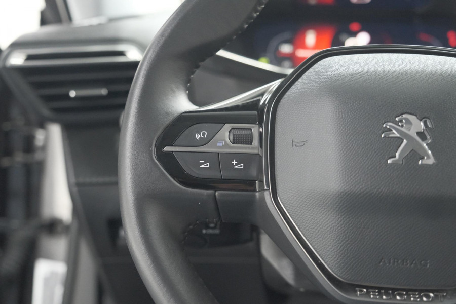 Peugeot 2008 PureTech 102 Allure Pack | Camera | Apple Carplay | Parkeersensoren
