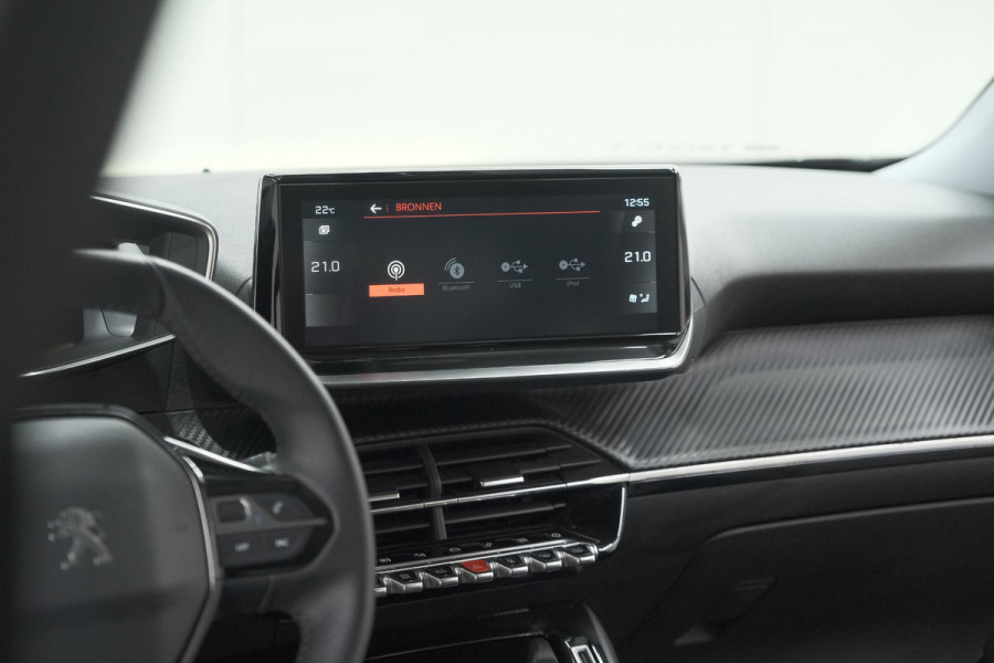 Peugeot 2008 PureTech 102 Allure Pack | Camera | Apple Carplay | Parkeersensoren