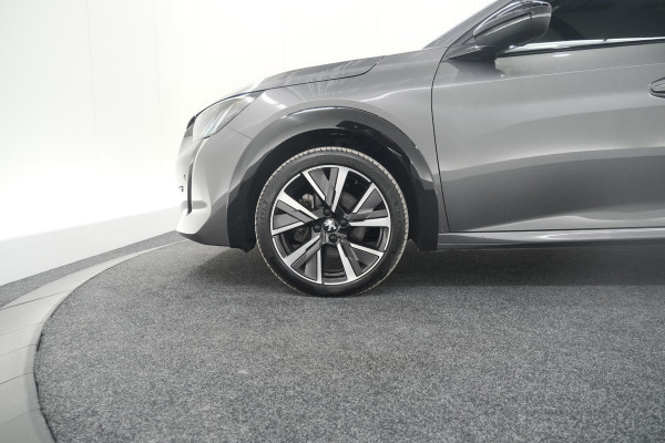 Peugeot 208 PureTech 100 GT | Camera | Adaptieve Cruise Control | Navigatie | Apple Carplay
