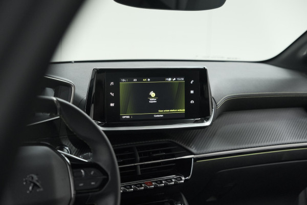Peugeot 208 PureTech 100 GT | Camera | Adaptieve Cruise Control | Navigatie | Apple Carplay