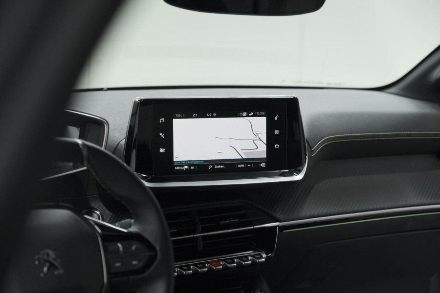 Peugeot 208 PureTech 100 GT | Camera | Adaptieve Cruise Control | Navigatie | Apple Carplay