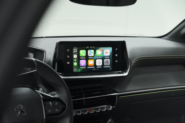 Peugeot 208 PureTech 100 GT | Camera | Adaptieve Cruise Control | Navigatie | Apple Carplay