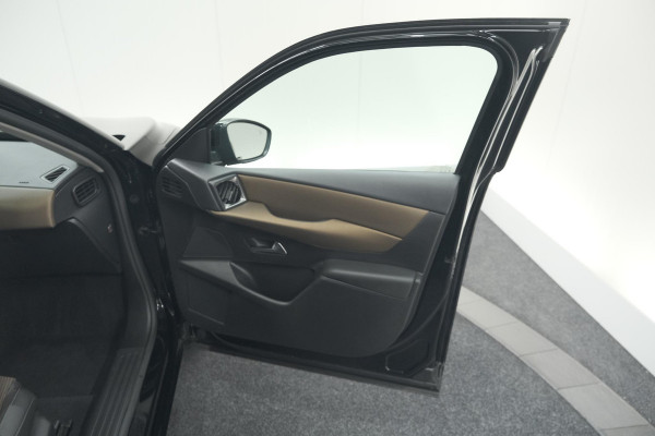 DS DS 3 Crossback E-Tense So Chic 50 kWh | 3 Fase | Camera | Dodehoekdetectie | Apple Carplay