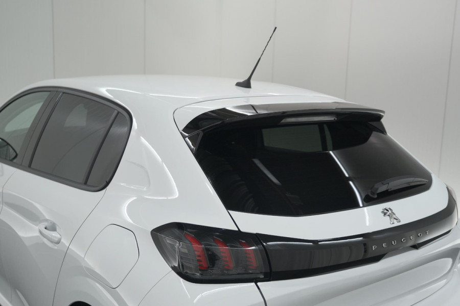 Peugeot 208 PureTech 100 Allure Pack | Camera | Adaptieve Cruise Control | Apple Carplay | Stoelverwarming