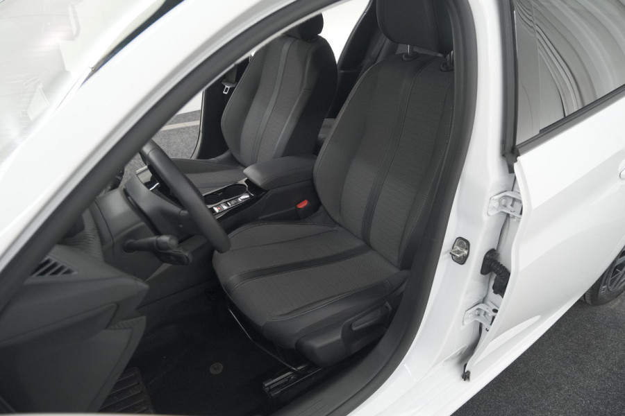 Peugeot 208 PureTech 100 Allure Pack | Camera | Adaptieve Cruise Control | Apple Carplay | Stoelverwarming