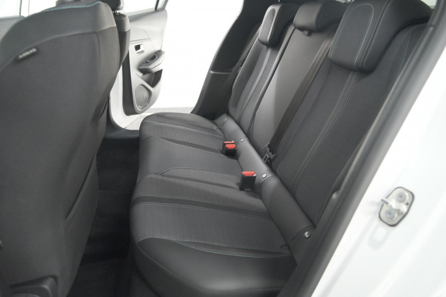 Peugeot 208 PureTech 100 Allure Pack | Camera | Adaptieve Cruise Control | Apple Carplay | Stoelverwarming
